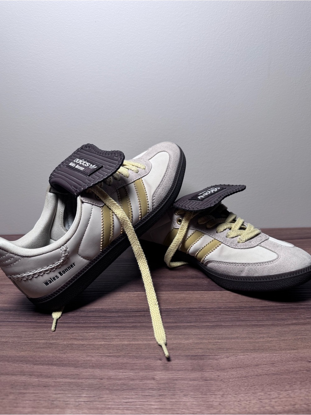 Wales Bonner Men’s Cream & Yellow Low-Top Sneakers - Picture 2 of 6